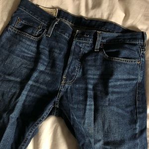 Men’s Hollister Jeans!